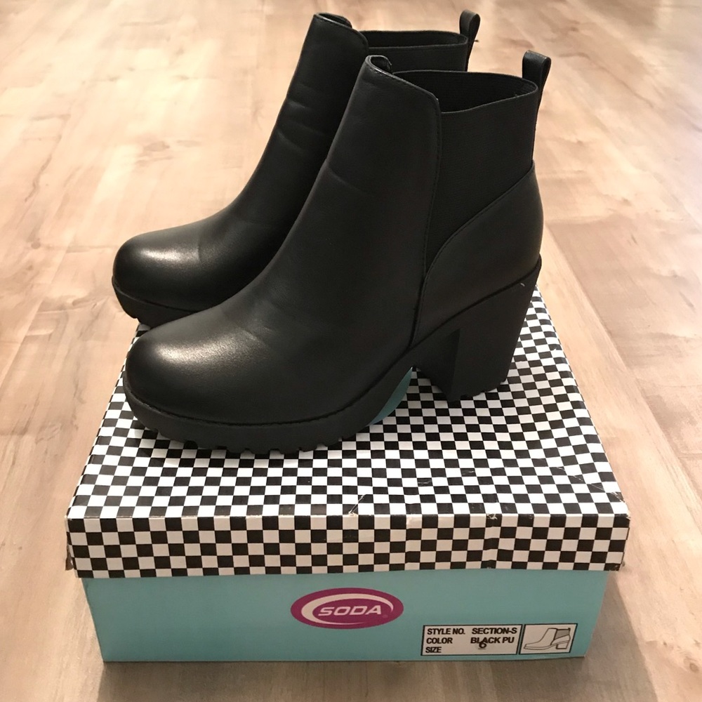 Black Heel Boots